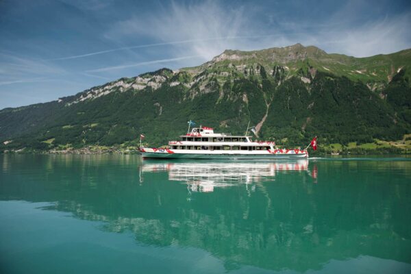 Day ticket for Interlaken cruise on Lake Brienz