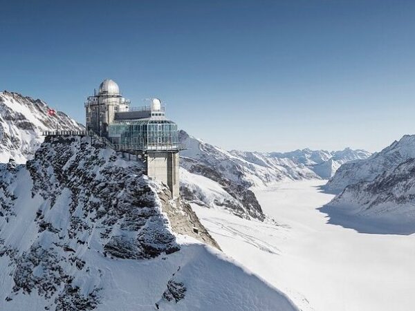 Guided tour to Jungfraujoch mountain