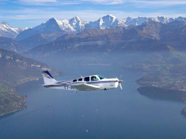 Airplane scenic flights