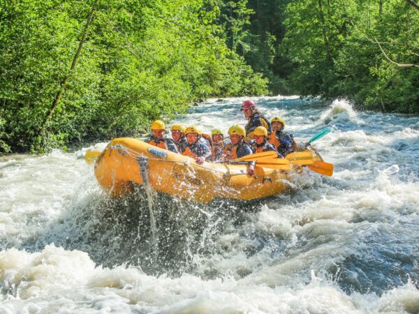 RIVER RAFTING SIMME